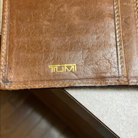 Tumi Wallet - Picture 4 of 7
